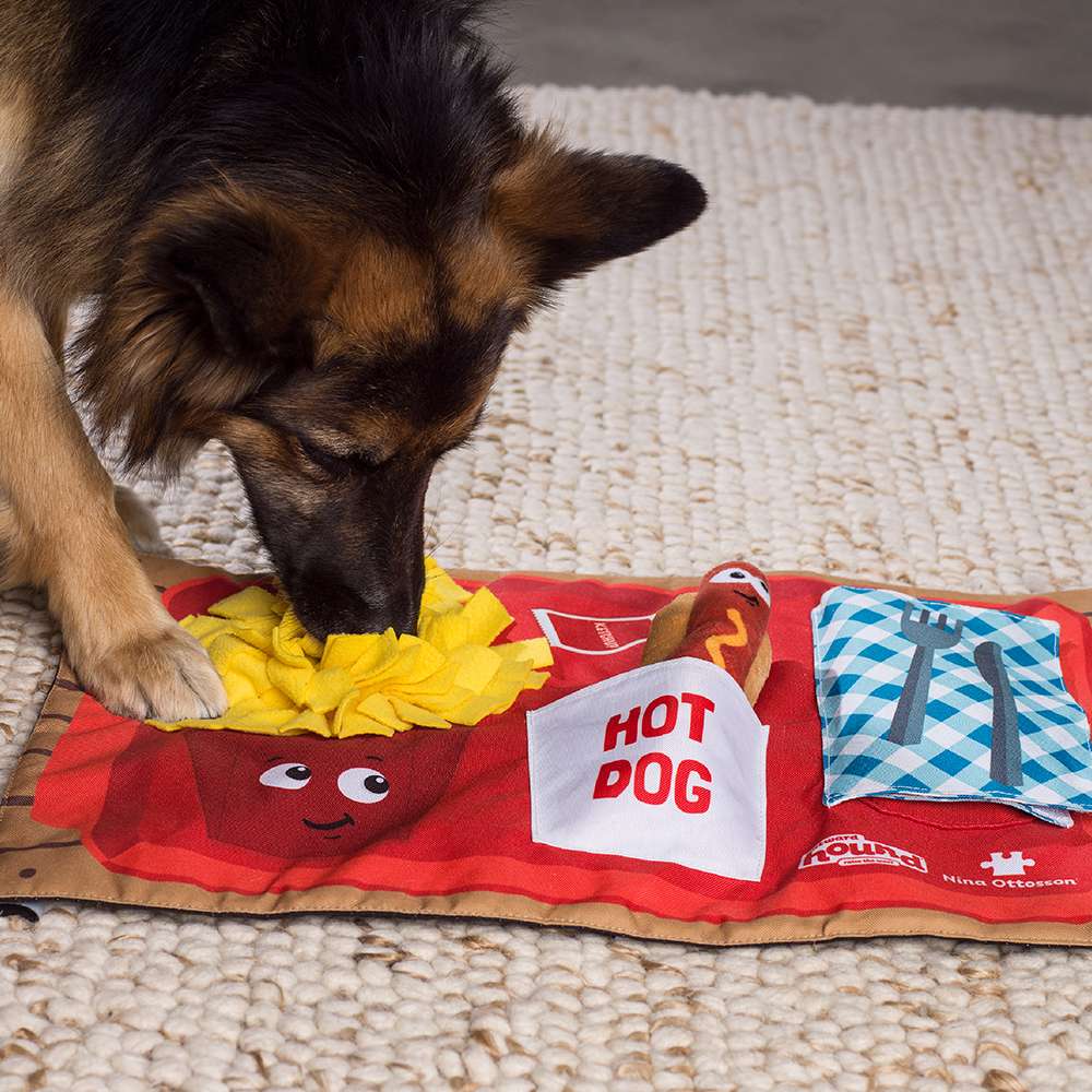 Outward Hound Activity Matz Fast Food Eğlenceli Köpek Puzzle Mat